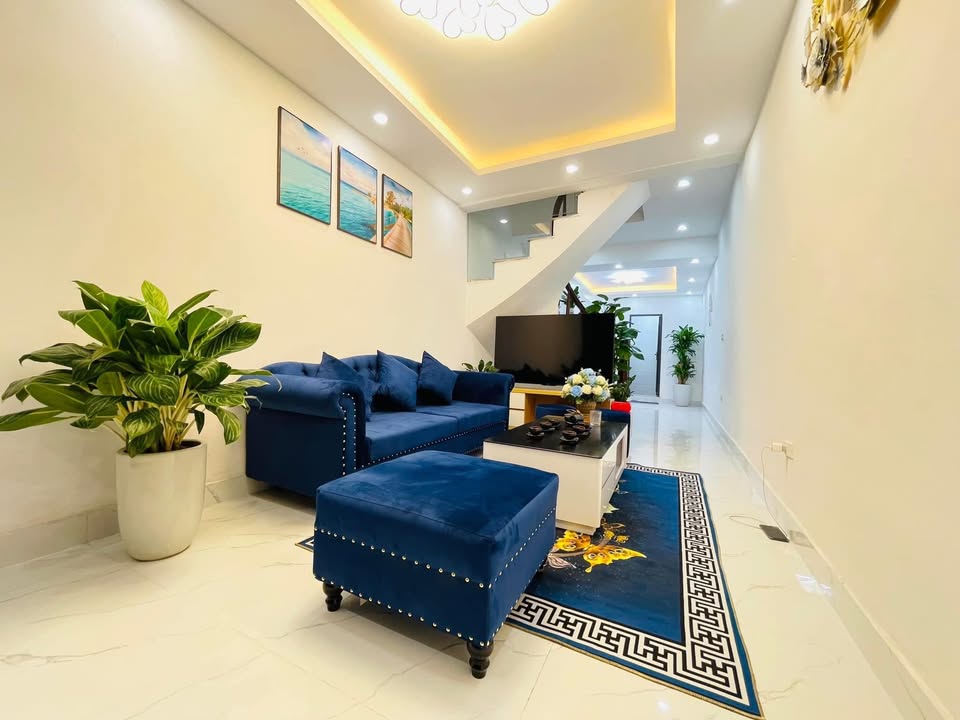 Nhà Phố Bạch Mai 43m² - 5 Tầng, 4 Ngủ, Giá 9.x Tỷ - Sẵn Sàng Ở Ngay