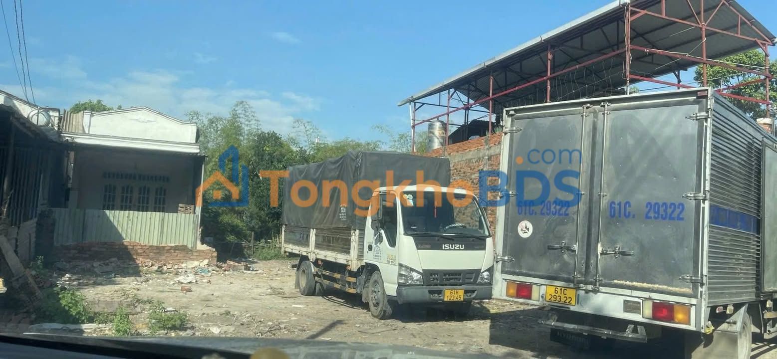 Đất Thổ Cư 450m² Dĩ An - Đường Xe Tăng, Tiềm Năng Vô Hạn 5.5 Tỷ