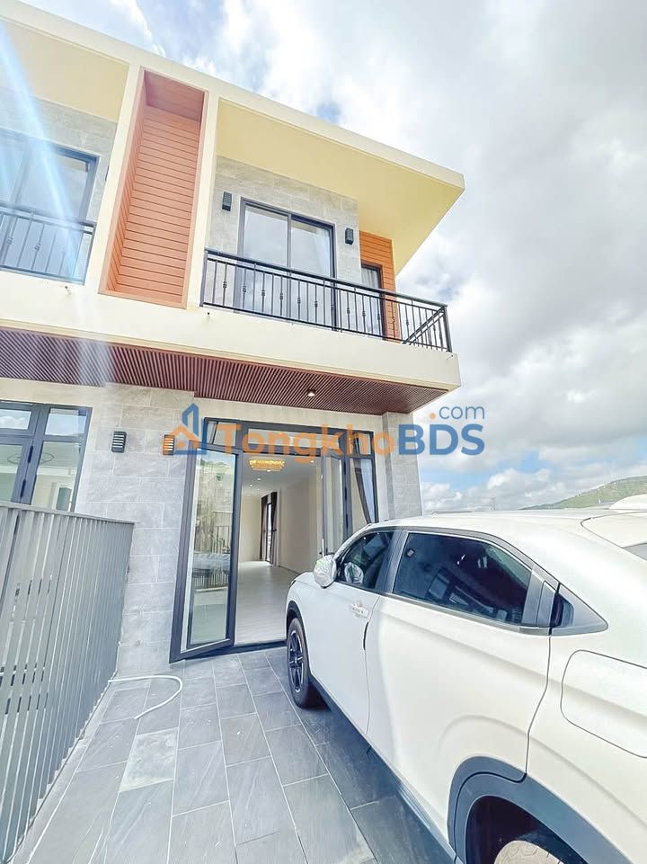 Nhà phố 91m² Đà Lạt - 4 Tỷ, Sẵn Sàng Đón Bạn Về An Cư