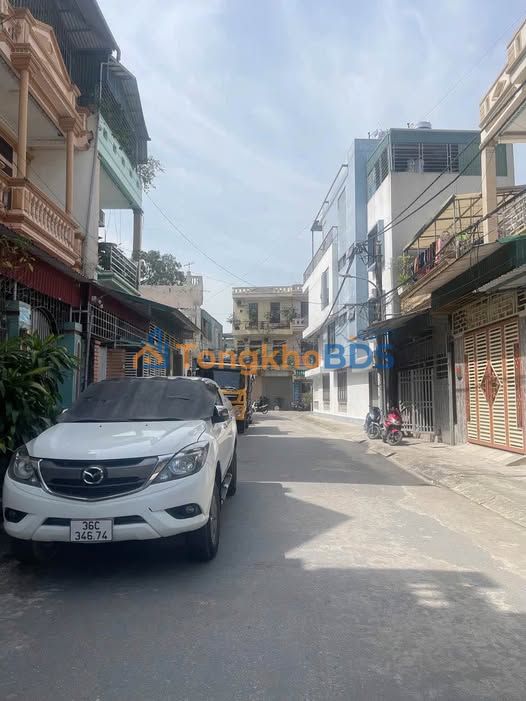 Nhà Mặt Tiền Lê Hữu Lập Sầm Sơn 74m² - Giá 2.x Tỷ - Sẵn Sàng Ở Ngay