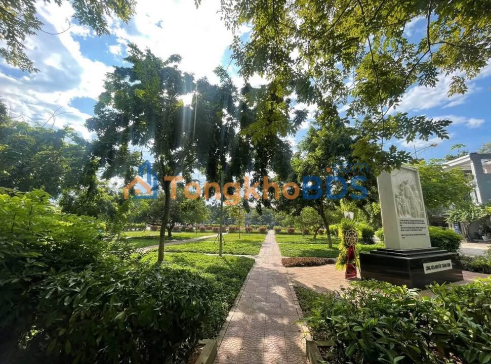 Nhà 100m² mặt tiền Bắc Cường, Lào Cai - Đối diện công viên