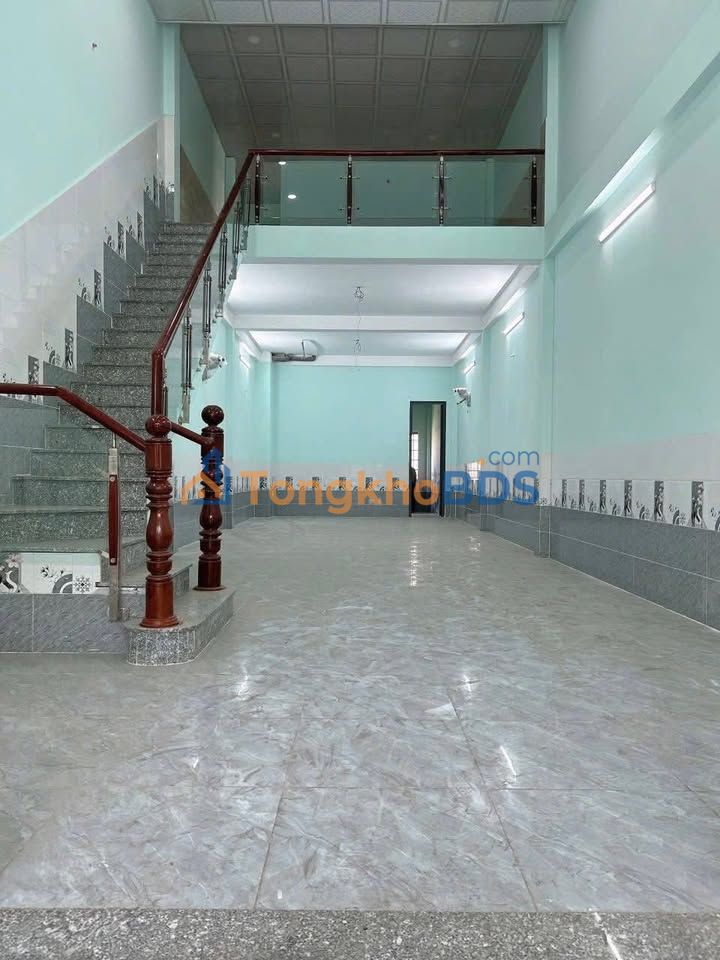 Nhà Cho Thuê 117m² Mặt Tiền Võ Văn Vân, Bình Tân - Giá 8 Triệu/Tháng