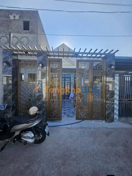 Nhà Mặt Tiền An Ngãi, Long Điền - 3PN, Sổ Hồng Thổ Cư, Giá 1.98 Tỷ