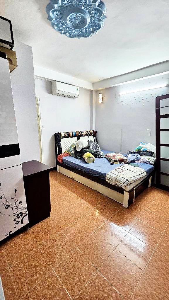 Nhà Phố Tân Phú 31m² - Hẻm Xe Tải 6m, Sân Thượng, Sẵn Sàng Về Ở