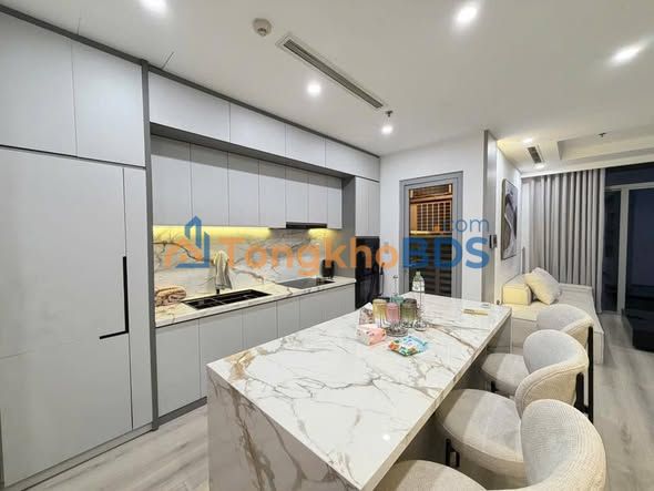 Căn hộ 2PN 82m² LP-08 Quận 7 - View Thành phố, Nội thất mới - 11 Tỷ Sổ Hồng Sẵn