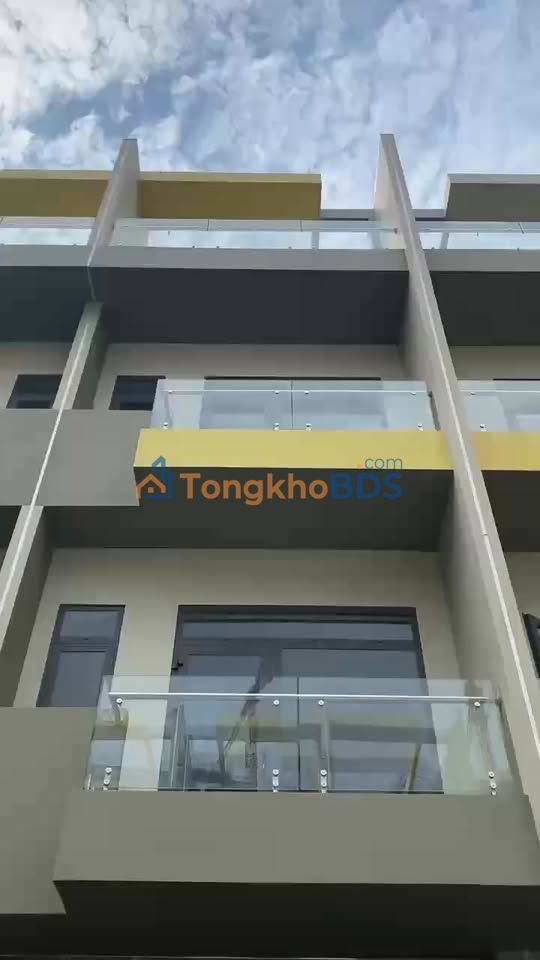 Nhà Phố Bcons Uni Valley Kinh Doanh Sầm Uất, 200m², 3 Tầng, 8 Tỷ