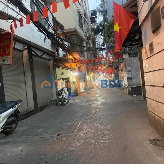 Nhà 4 Tầng Hồ Tùng Mậu 58m² - Kinh Doanh Sầm Uất, Oto Vào Nhà