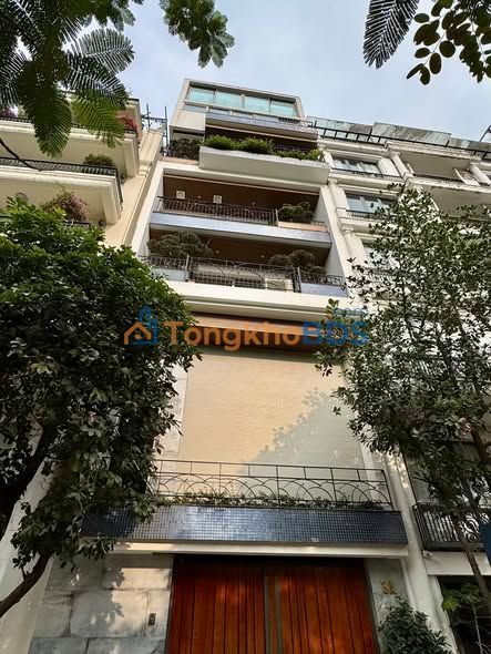 Nhà 100m² 5 Tầng Thang Máy Liễu Giai - Ô Tô Vào Nhà, Kinh Doanh Tốt