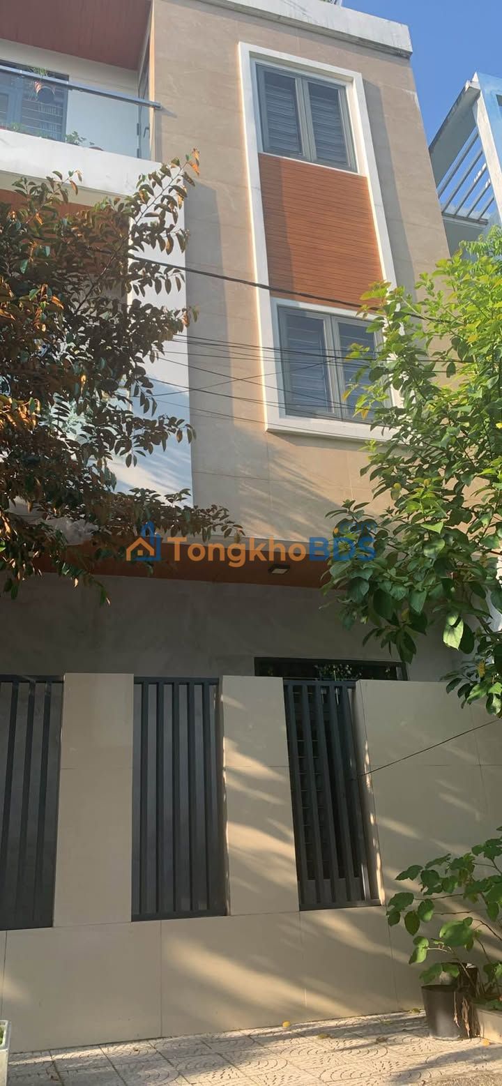 Bán Gấp: Căn Hộ 4 Tầng 90m² Hà Huy Tập, Đà Nẵng - Dòng Tiền 40 Triệu/Tháng