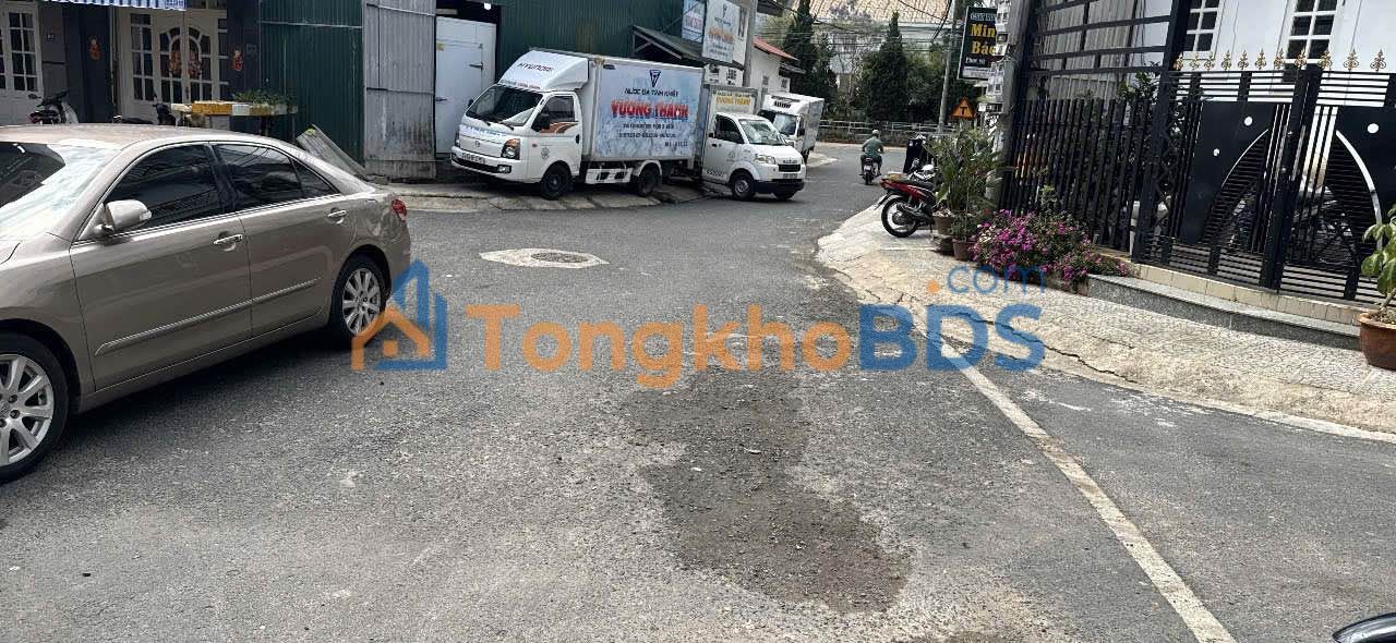 Bán đất tặng nhà cũ 102.6m² Hoàng Diệu, Đà Lạt - Giá 6.25 tỷ