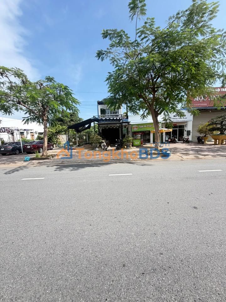 Nhà Mặt Tiền Thiên Hộ Dương, Cao Lãnh - 200m² Kinh Doanh & Cho Thuê