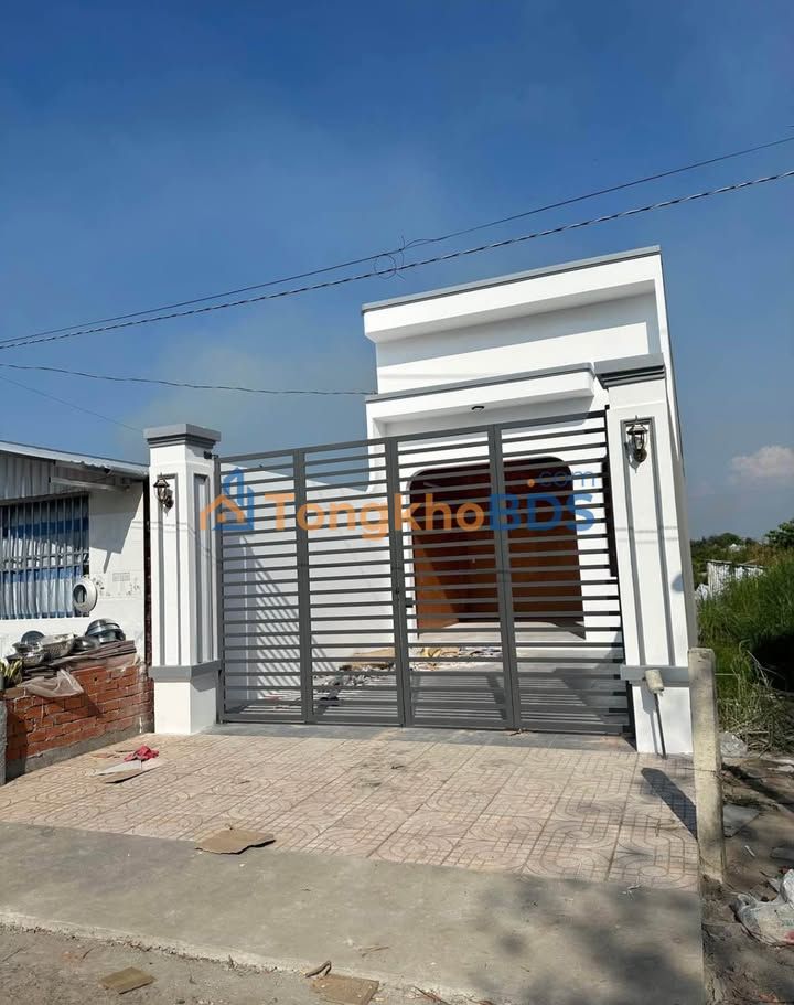 Nhà 150m² full thổ, 2PN đường Ông Hoành, Cao Lãnh - Giá 1.8 tỷ