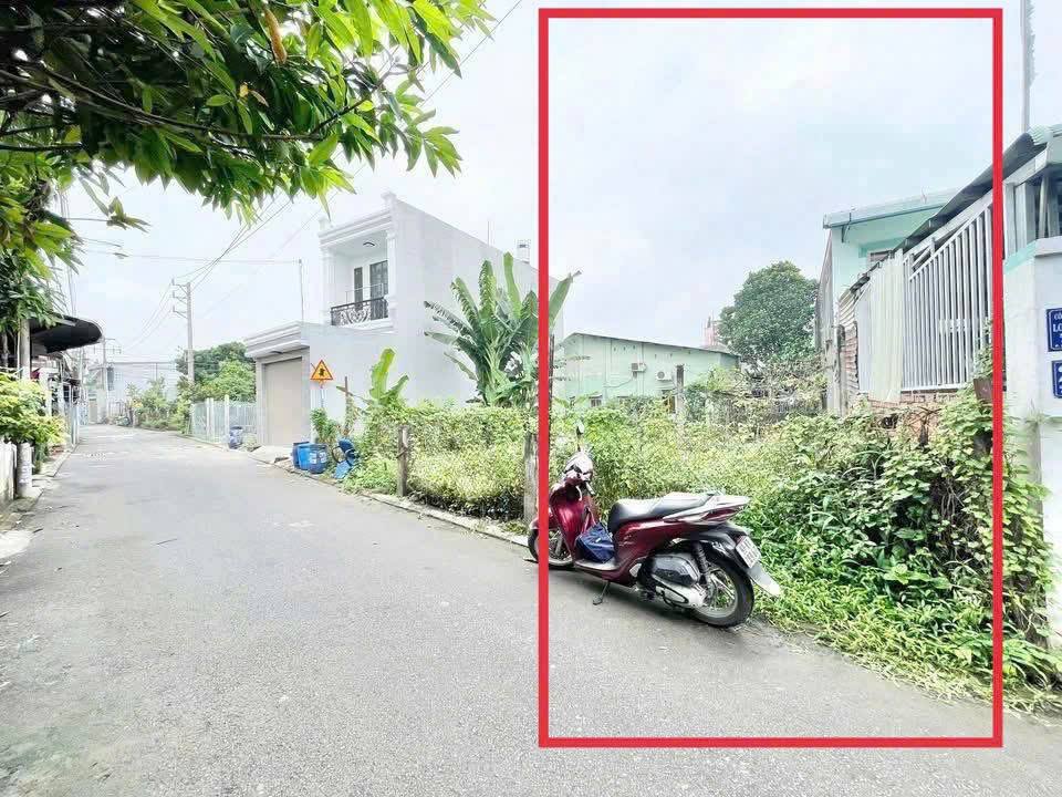 Đất Nền Dĩ An 70.6m² - Vị Trí Vàng, Giá 3.95 Tỷ, Sổ Hồng Thổ Cư