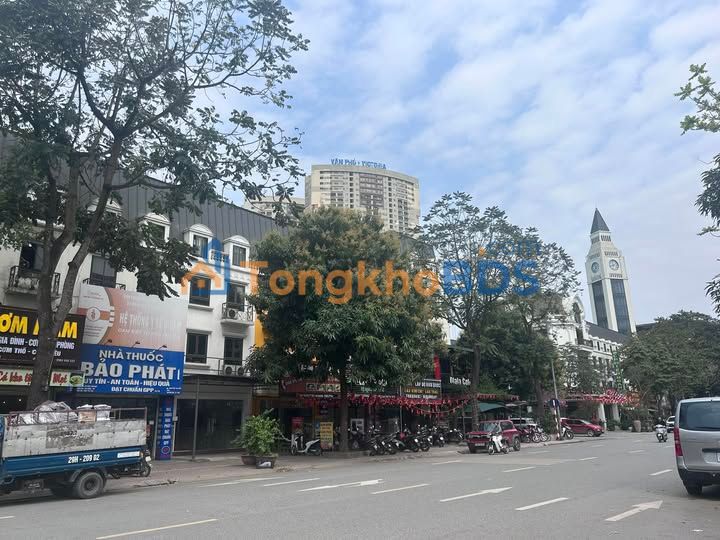 Nhà Mặt Tiền Kinh Doanh 105m² Hà Đông - 5PN, Thang Máy Nhập Khẩu - Giá Thỏa Thuận