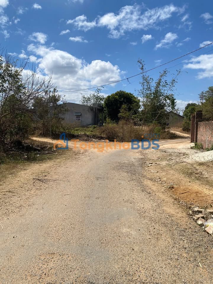 Bán Đất Hẻm Nguyễn Lương Bằng, Kon Tum - 450m² Giá Tốt