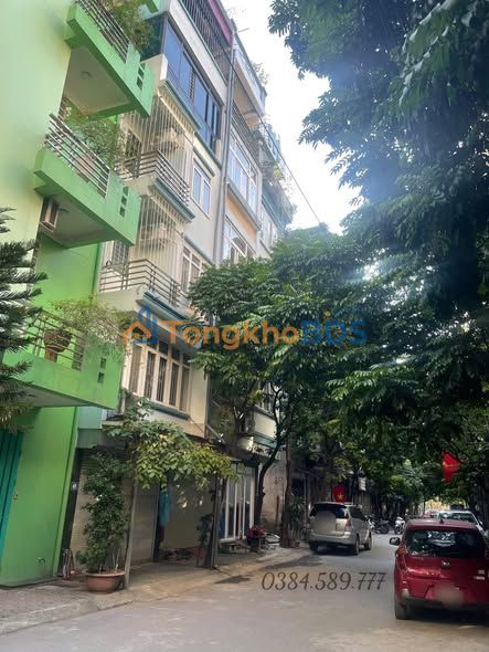 Nhà 40m² Văn Quán, Hà Đông - Kinh Doanh Đỉnh Cao, Full Nội Thất, Ô Tô Vào Nhà - 1x Tỷ