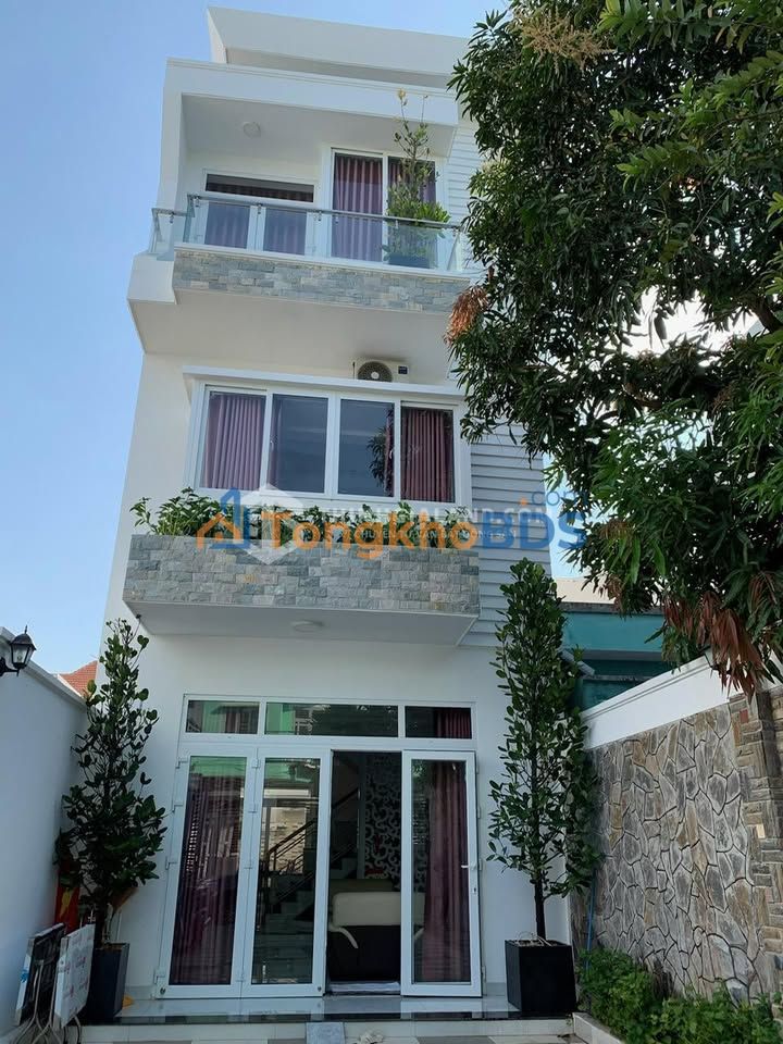 Nhà Phố Xô Viết Nghệ Tĩnh, Vũng Tàu - 128m² Sổ Hồng Chính Chủ Giá 11.5 Tỷ