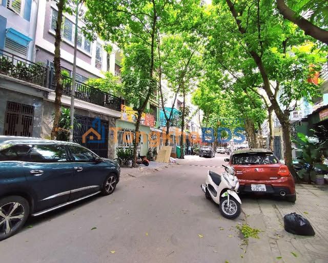 Nhà Liền Kề Xa La Hà Đông 65m² - Kinh Doanh Vượng Phát, Sổ Đỏ Chính Chủ