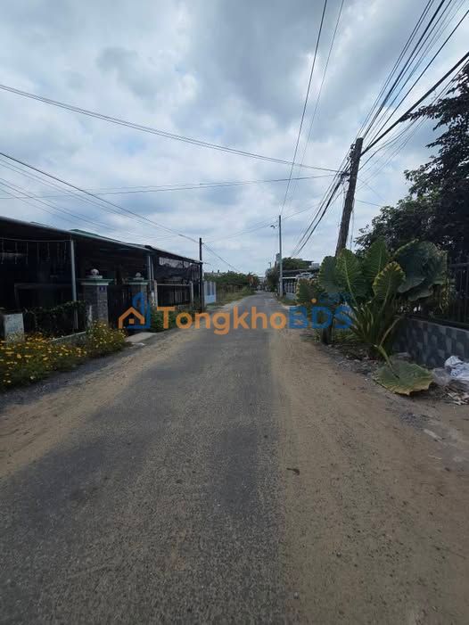 Nhà Vườn Hiện Đại 198m² Kế Chợ Long Thượng, Long An - Sẵn Sàng Vào Ở