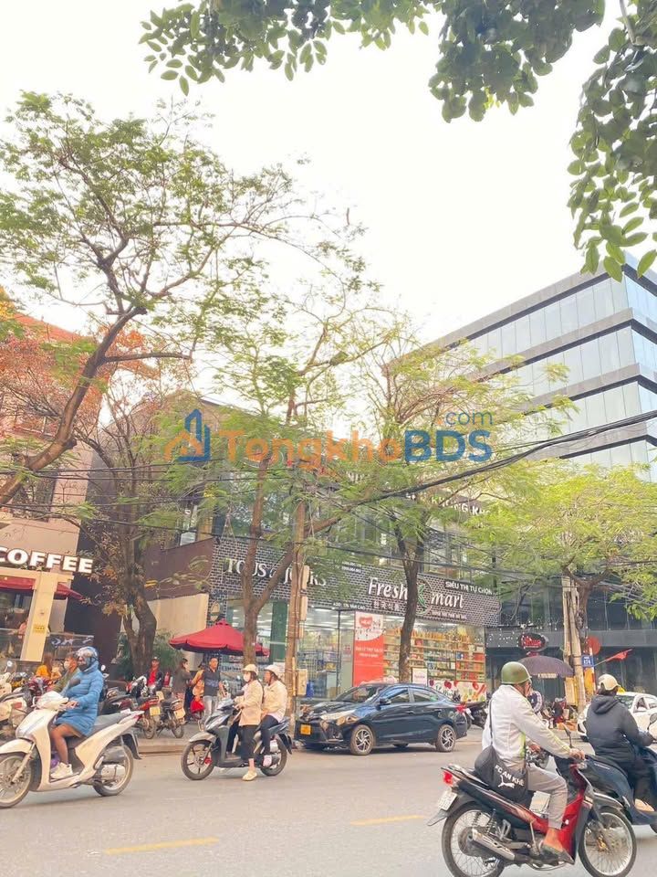 Nhà Mặt Tiền Văn Cao 90m² (4 Tầng) - Kinh Doanh Đỉnh Cao, Dòng Tiền 30 Triệu/Tháng