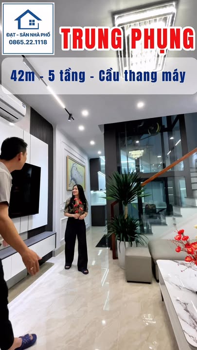 Nhà Phố Trung Phụng Đống Đa 42m² 5 Tầng Thang Máy - Ô Tô Đỗ Cửa