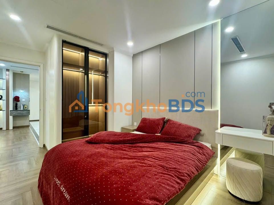 Cho thuê căn hộ 3PN Park Hill Times City - Full nội thất, 24tr/tháng