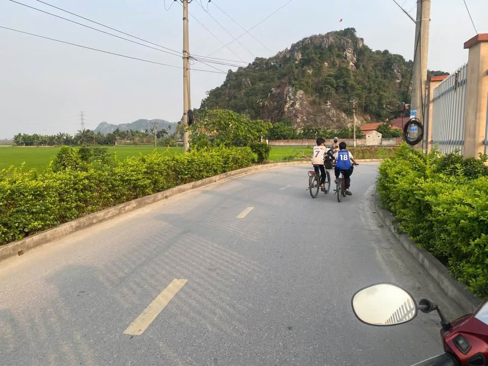 Bán Đất Cẩm Phả 66.7m² Mặt Tiền 5.3m - Ngay Trung Tâm