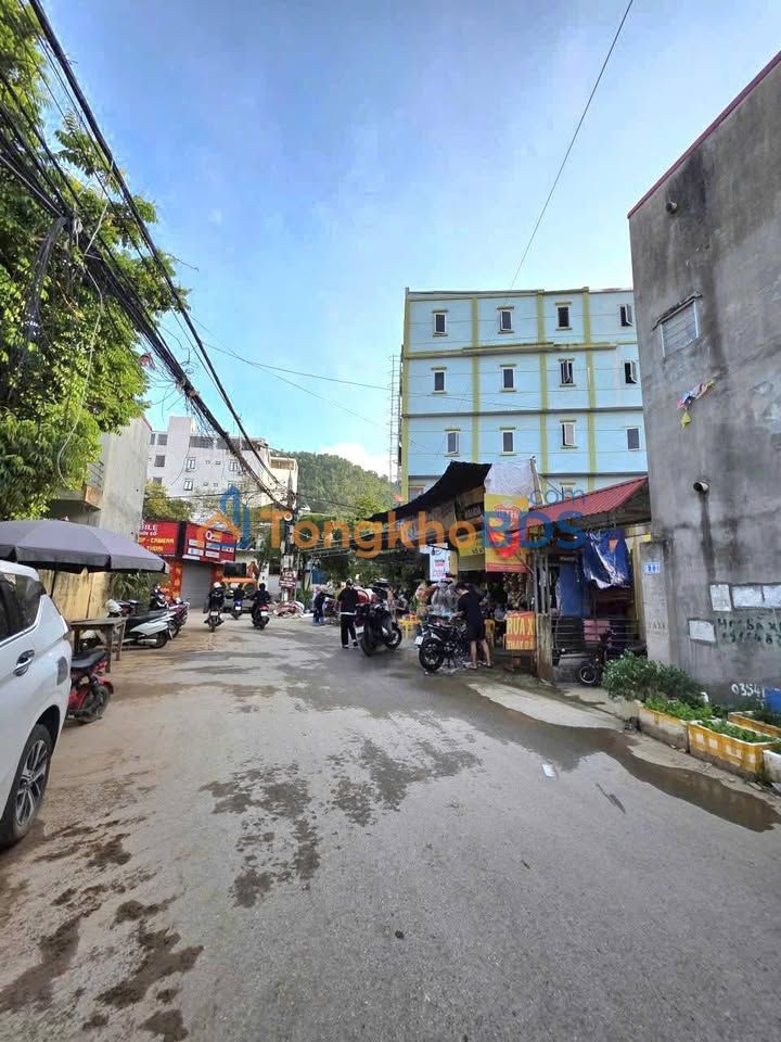 Đất nền Lãm Làng 84m² - Kinh doanh đắc lợi, ô tô tránh, giá 3 tỷ