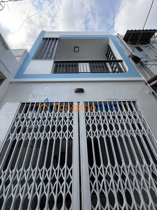 Nhà 2 Tầng Tân Phú 35m² - 10m Ra HXH Tránh - 4.5 Tỷ