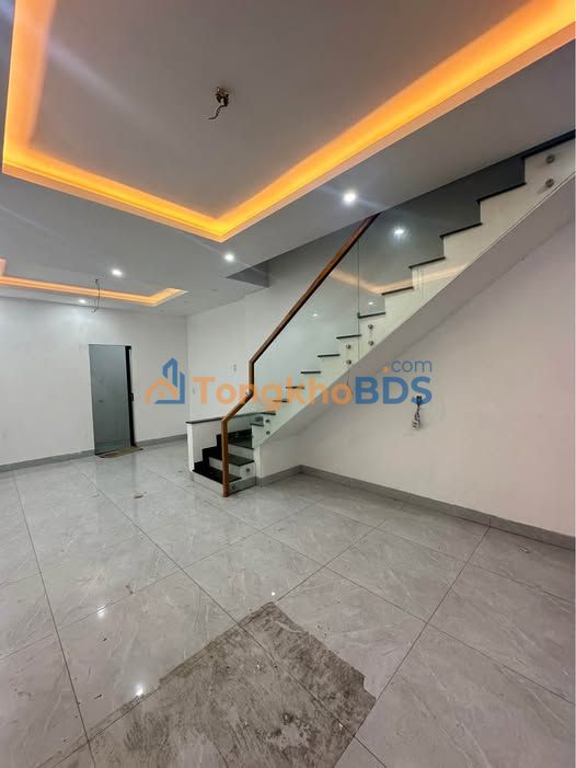 Nhà 2 Tầng Linh Đông 64m² - Hẻm Xe Tải, Sân Oto - 5.5 Tỷ
