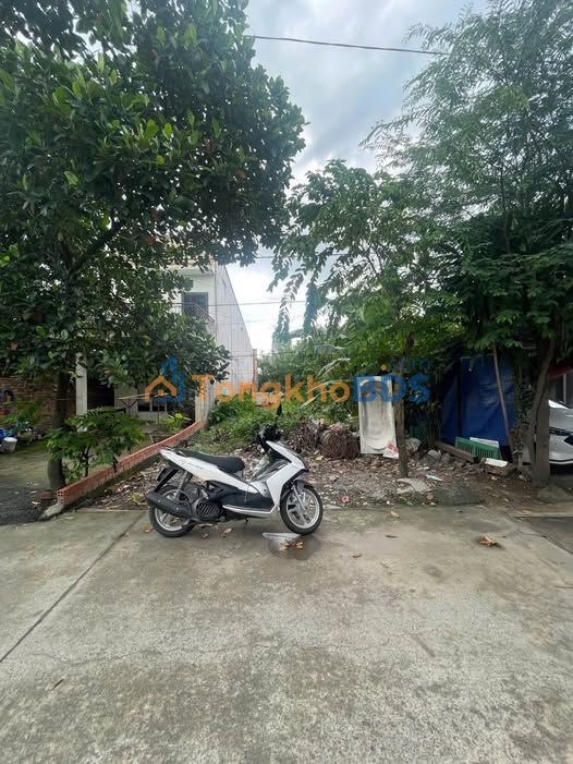 Bán Đất Nền 150m² Phường Long Thạnh Mỹ, Thủ Đức - Hướng Đông Nam, Giá 7.5 Tỷ TL