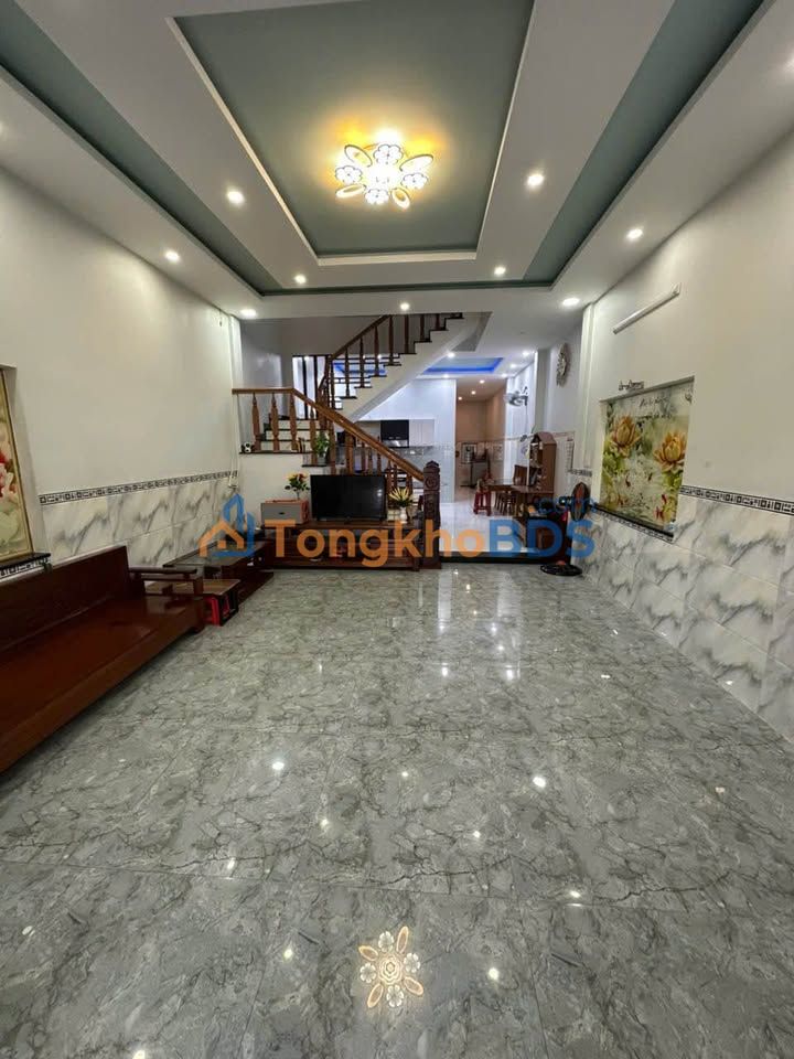 Nhà 2 Tầng 100m² Hòa Xuân, Đà Nẵng - Hướng Đông, Giá 5.9 Tỷ