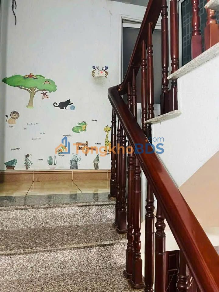 Nhà Nguyên Căn 3 Tầng, 50m2/sàn, Hoàng Mai - Sẵn Sàng Về Ở Ngay