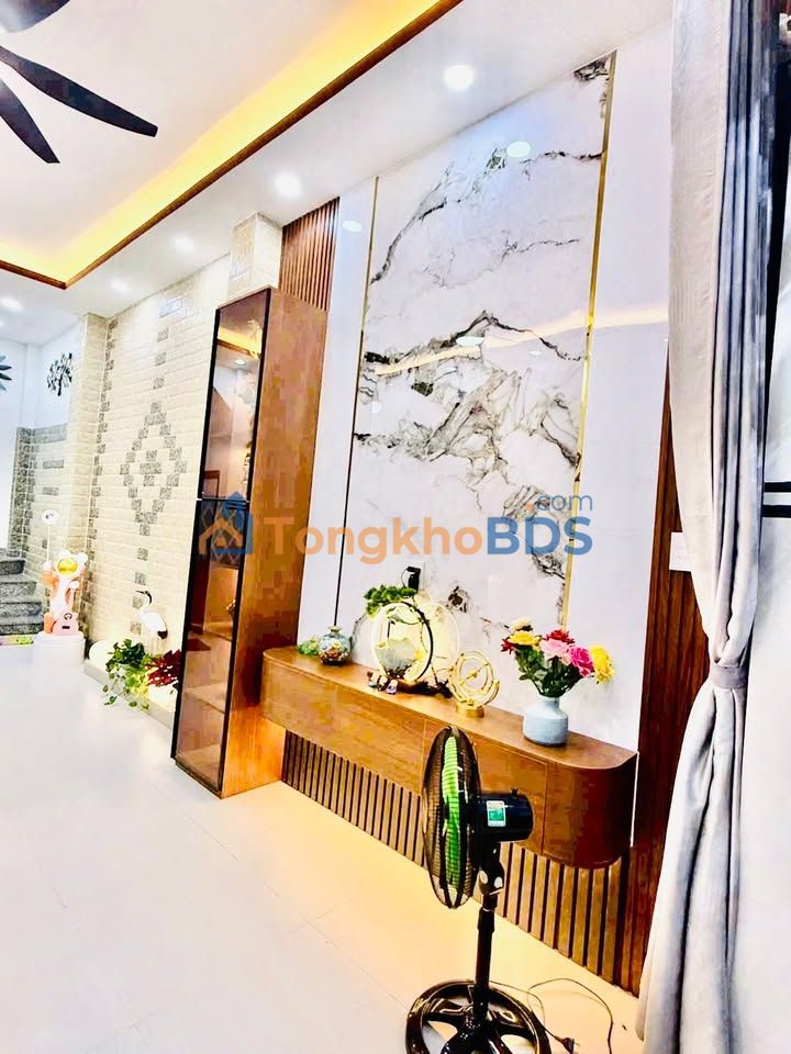 Nhà Hiệp Bình Chánh 38m² - Sổ Hoàn Công - Sát Bình Thạnh - 3.75 Tỷ TL