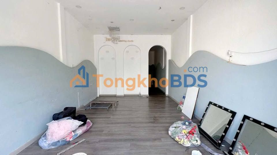 Nhà riêng hẻm ô tô 30.4 Mỹ Tú 4 triệu/tháng - Sẵn sàng ở ngay