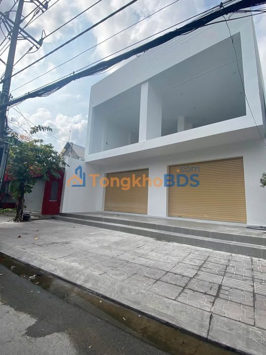 Nhà Mặt Tiền KD Sóc Trăng 200m² - Ngay Phú Lợi, P2