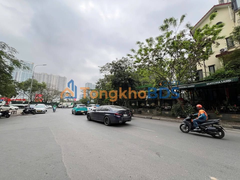 Tòa Nhà VP Mặt Tiền Xuân La Tây Hồ 250m² - 9 Tầng, Giá Hơn 160 Tỷ