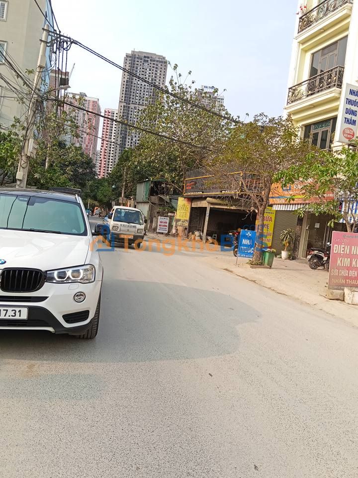 Nhà Ngô Quyền Hà Đông 30m² 5 Tầng - Ô Tô Đỗ Cửa, Kinh Doanh Tốt