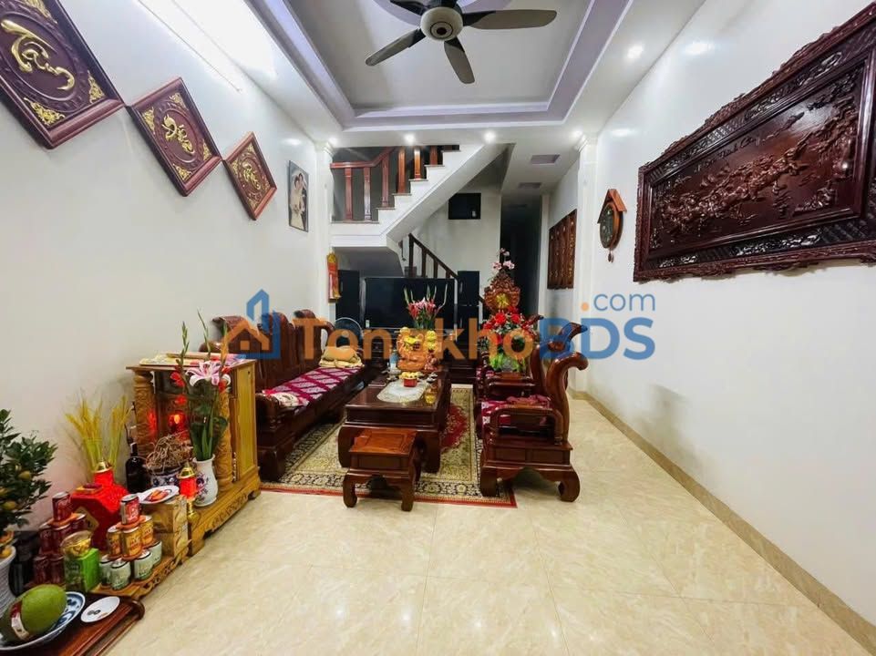 Nhà 76m² Đông Ninh, TP. Thanh Hóa - 3.5 Tỷ, 3PN, Oto tránh