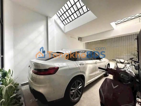 Nhà 7 Tầng Thang Máy MT Nguyễn Khuyến, Hà Đông - 85m², Ô tô Ngủ Nhà, Vỉa Hè Rộng