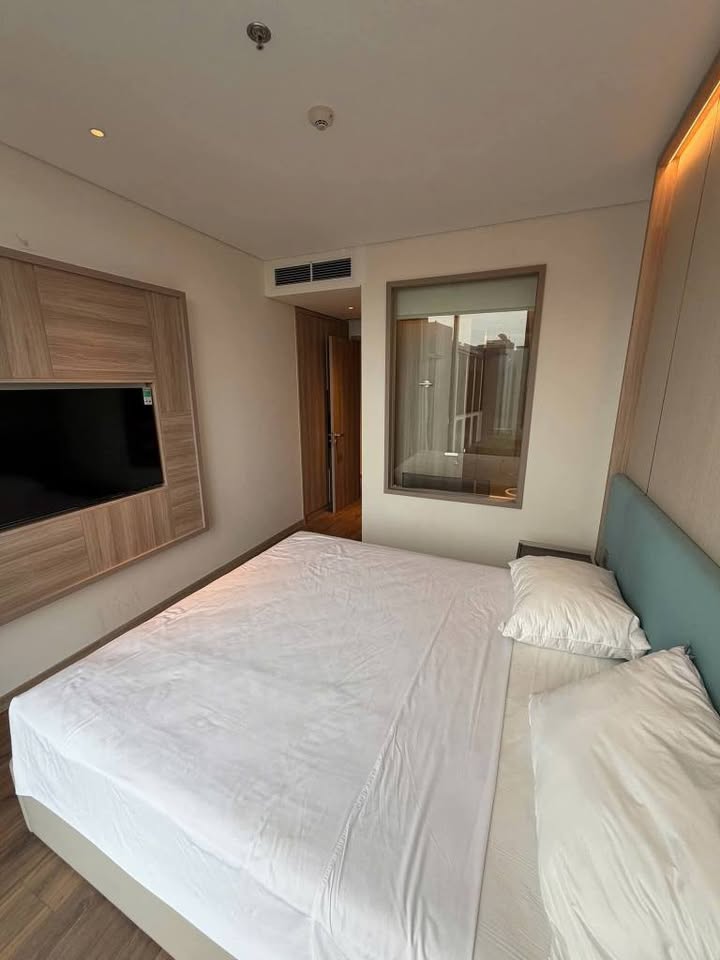 Bán Gấp Căn Hộ À La Carte Hạ Long 71m² - View Biển 3.4 Tỷ