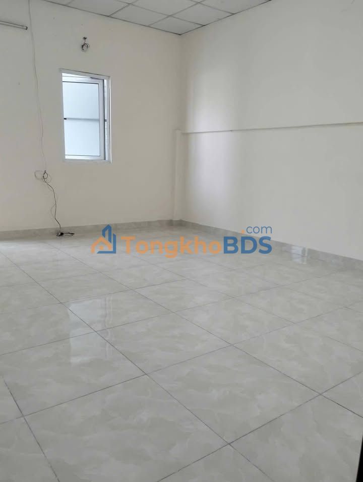 Nhà 2 Lầu Tân Tạo 112m² - Đường 10m Sát Tên Lửa - Giá 15 Triệu/Tháng