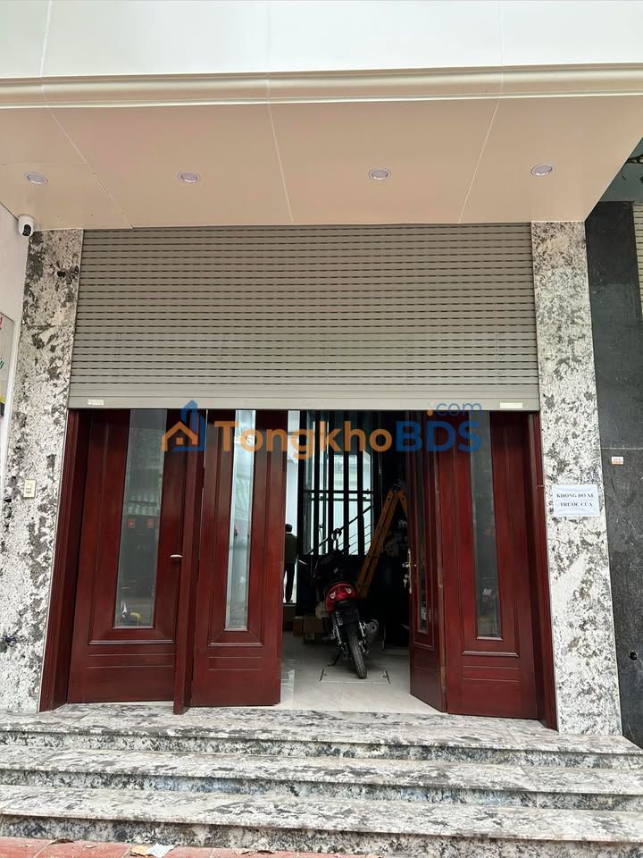 Cho thuê Tòa nhà Văn phòng Bùi Huy Bích, Hoàng Mai - 106m², 6 tầng, Vị trí đắc địa