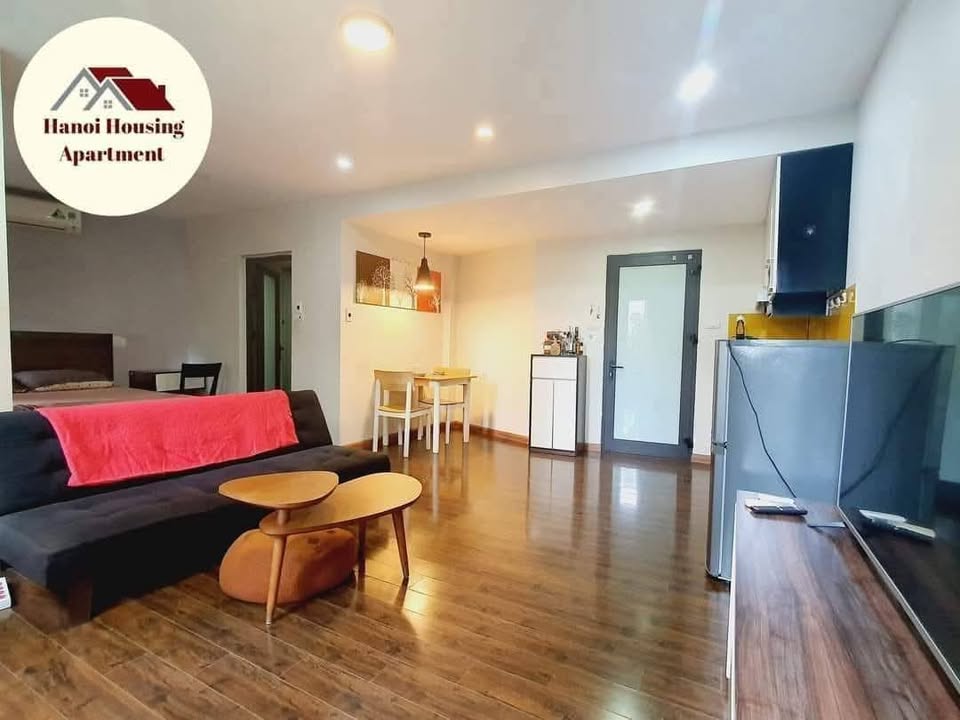 Cho thuê Studio full nội thất 45m² Đội Cấn, Ba Đình - 7.6 triệu