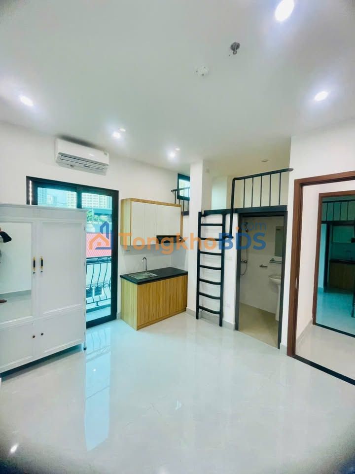 Cho thuê Căn hộ Gác xếp rộng rãi Mậu Lương, Hà Đông - 3.2 Triệu/tháng