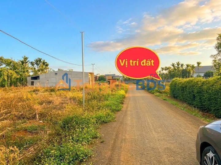 Bán Đất Ea Tu Buôn Ma Thuột 447m² - Sổ Hồng Thổ Cư, Giá 1.7 Tỷ