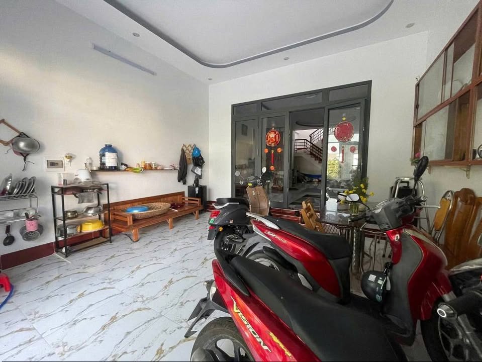 Nhà 2 Lầu KDC An Bình, Rạch Giá - 100m², 3PN, Giá 2.7 Tỷ