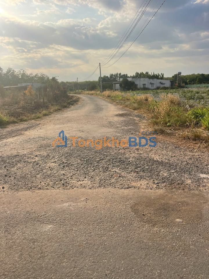 Đất nền 200m² Ngô Đức Kế, Chơn Thành - Sổ đỏ sẵn, giá 5.8 tỷ