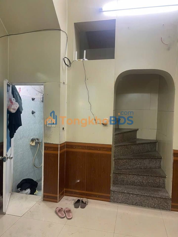 Nhà Nguyễn Công Trứ 27m² - Giá 1.55 Tỷ, Sổ Đỏ Chính Chủ, Ở Ngay