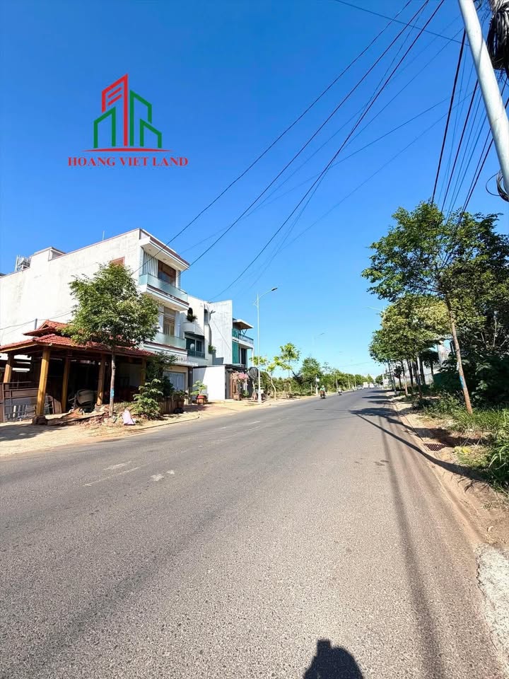 Nhà Mặt Tiền Kinh Doanh Đường Thủ Khoa Huân, BMT - 73m² Giá 4.5 Tỷ